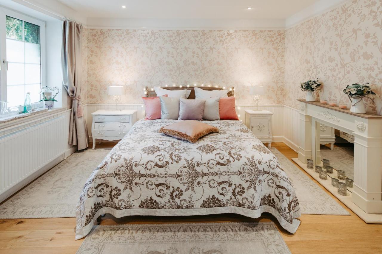Oleander Romantik Zimmer Trausdorf an der Wulka Dış mekan fotoğraf