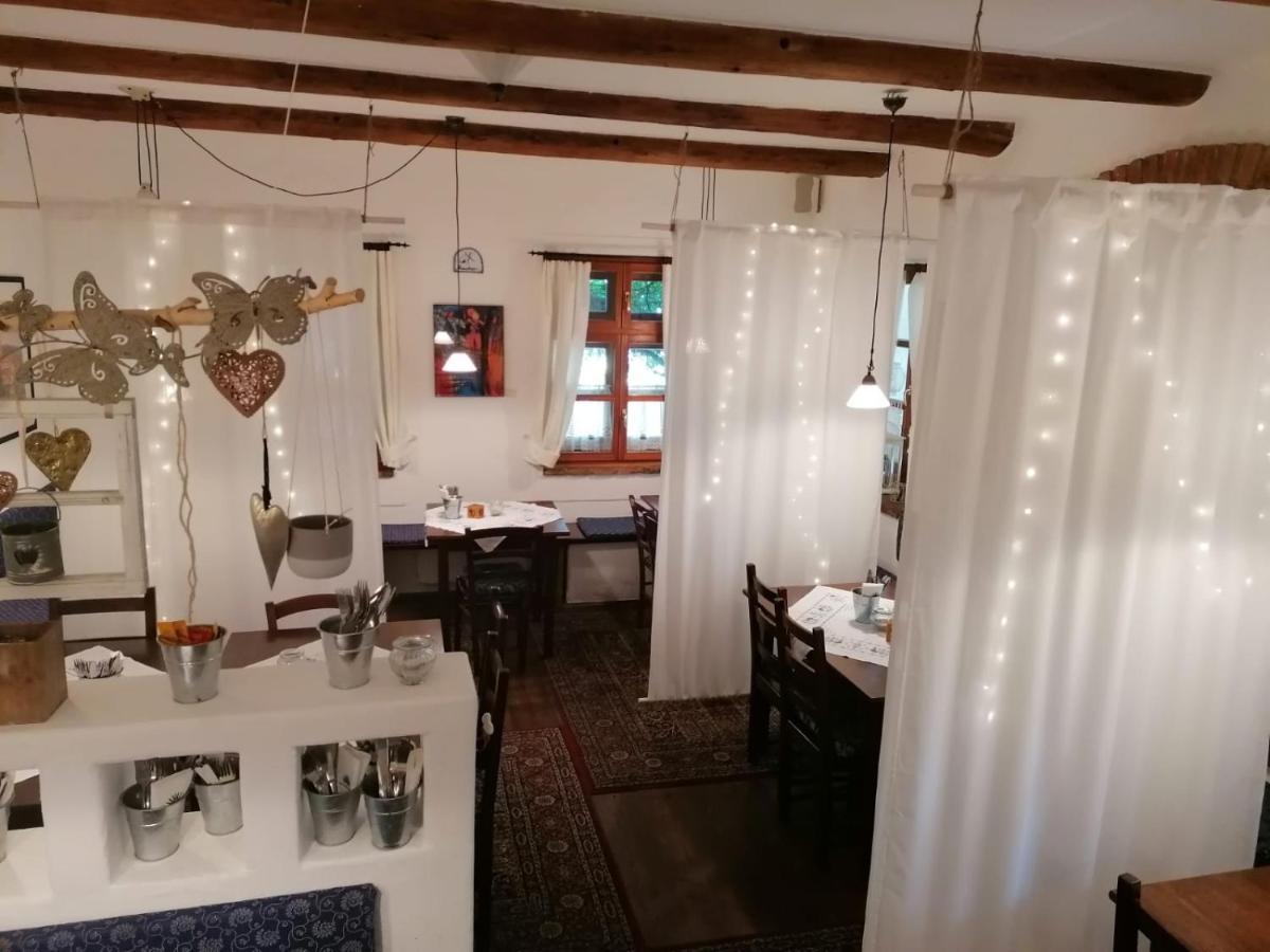 Oleander Romantik Zimmer Trausdorf an der Wulka Dış mekan fotoğraf