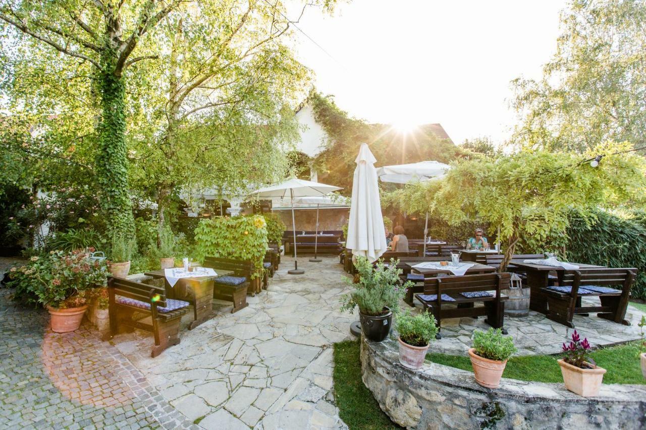 Oleander Romantik Zimmer Trausdorf an der Wulka Dış mekan fotoğraf